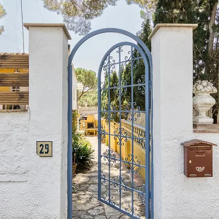 Casa En Urb Cala Montgo Holiday home