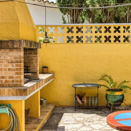 Casa En Urb Cala Montgo * L' Escala