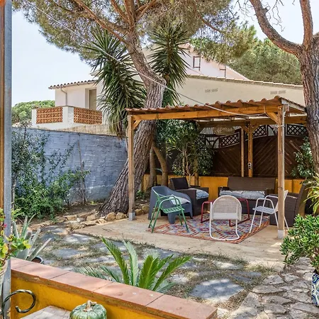 Casa En Urb Cala Montgo * L' Escala