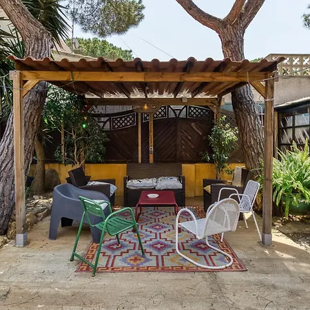 Casa En Urb Cala Montgó *