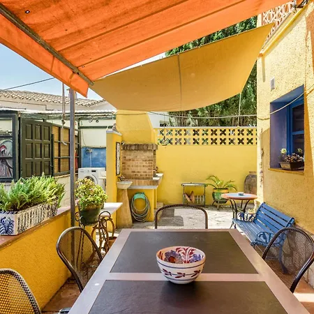 Semesterbostad Casa En Urb Cala Montgo L' Escala