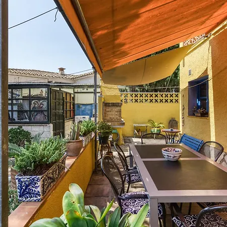 Semesterbostad Casa En Urb Cala Montgo L' Escala