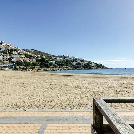 Semesterbostad Casa En Urb Cala Montgo