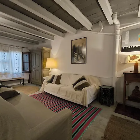 Semesterbostad Casa En Urb Cala Montgo